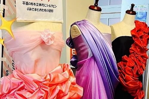 ドレープを使って制作したドレスの作品