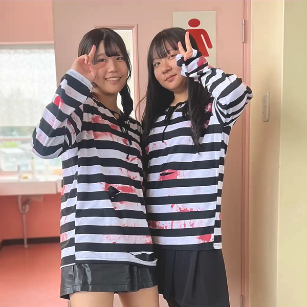 自由服登校日の生徒たち 01