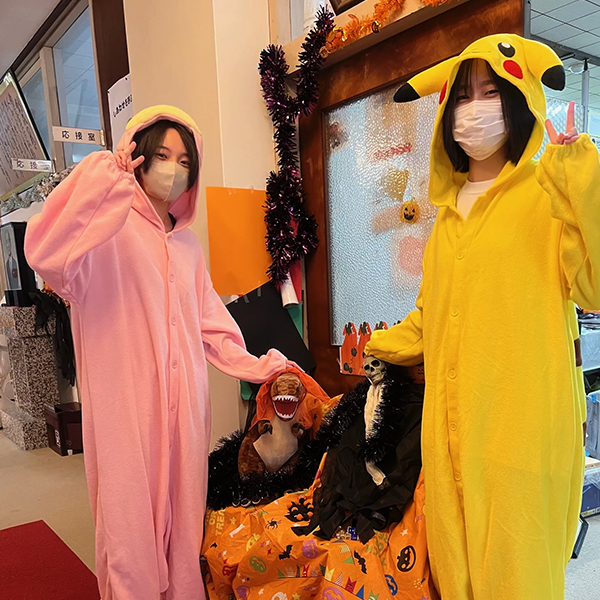 自由服登校日の生徒たち 03